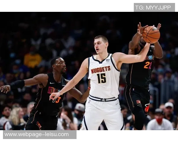 1月24日NBA焦点战爵士对决掘金两队争夺季后赛席位的关键较量 1月24日NBA焦点战爵士对决掘金两队争夺季后赛席位的关键较量