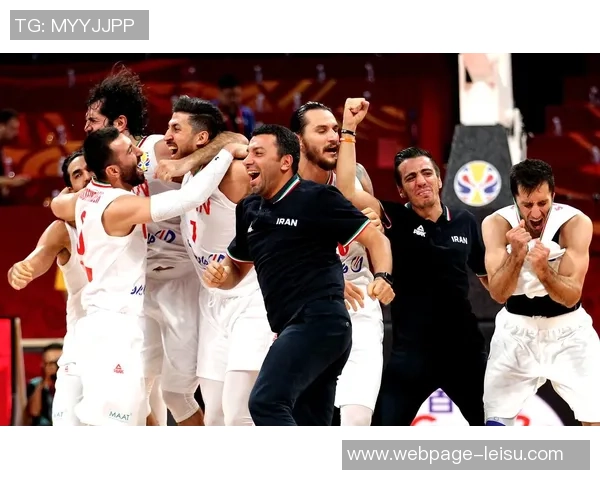 伊朗男篮挑战阿根廷队实力对决引发球迷热议 伊朗男篮挑战阿根廷队实力对决引发球迷热议